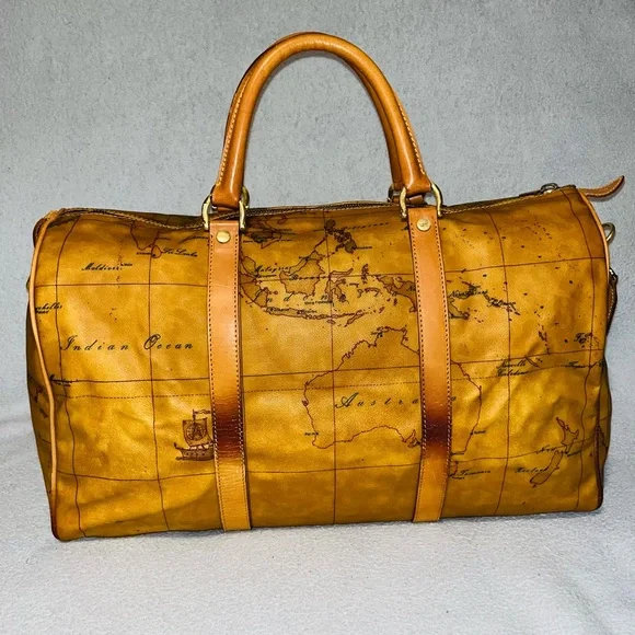 ALVIERO Martini World Map Boston Bag - Picture 7 of 13